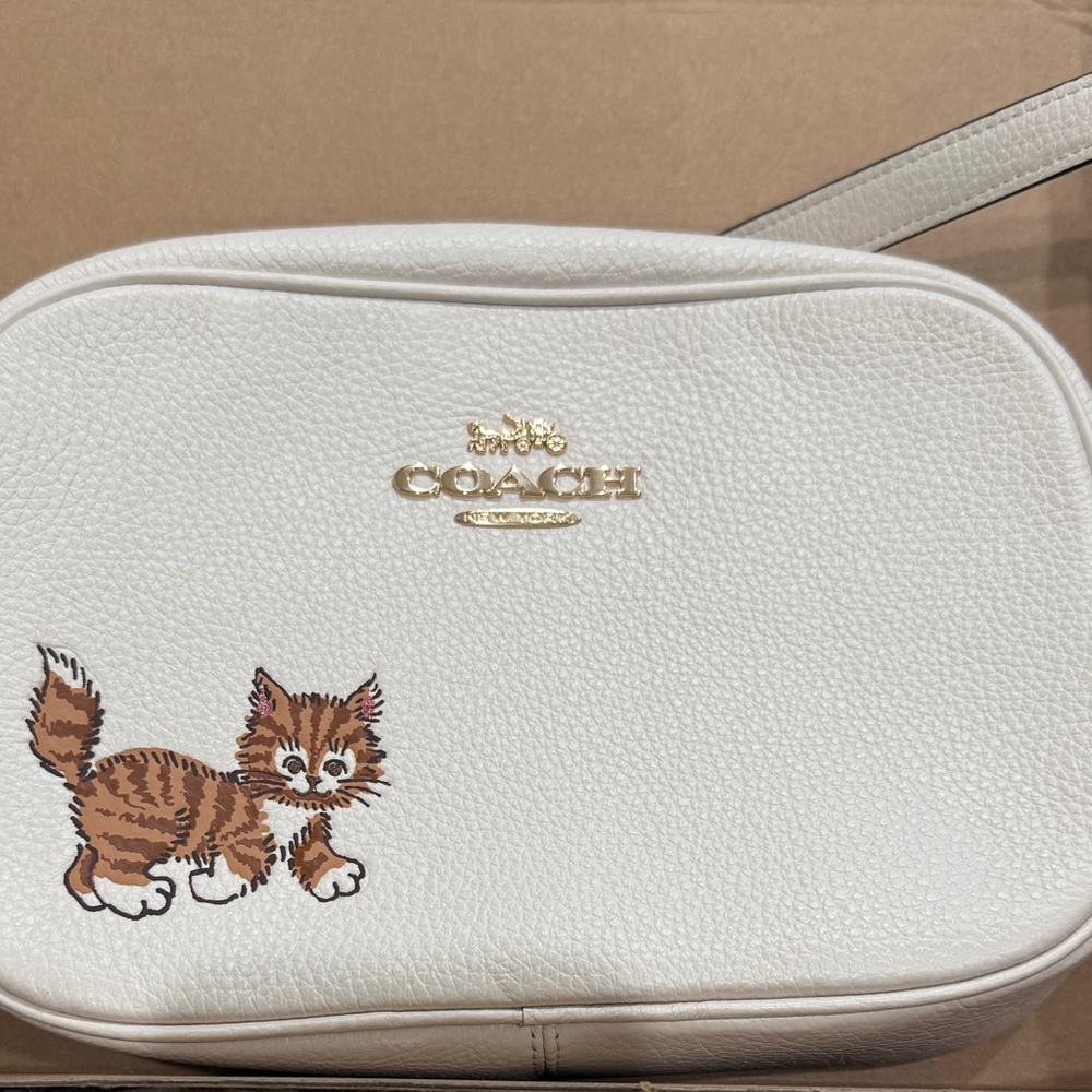 Coach Kitty Crossbody Purse “Jamie Camera Bag with Dancing Kitten”

Like new!